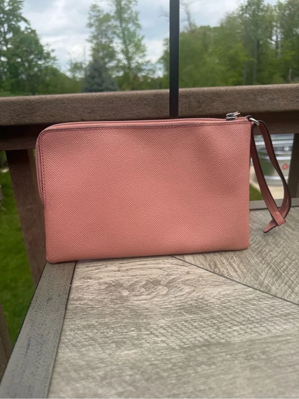 EUC Coach Storypatch Large Pink Leather  Wristlet Pouch - Picture 4 of 9